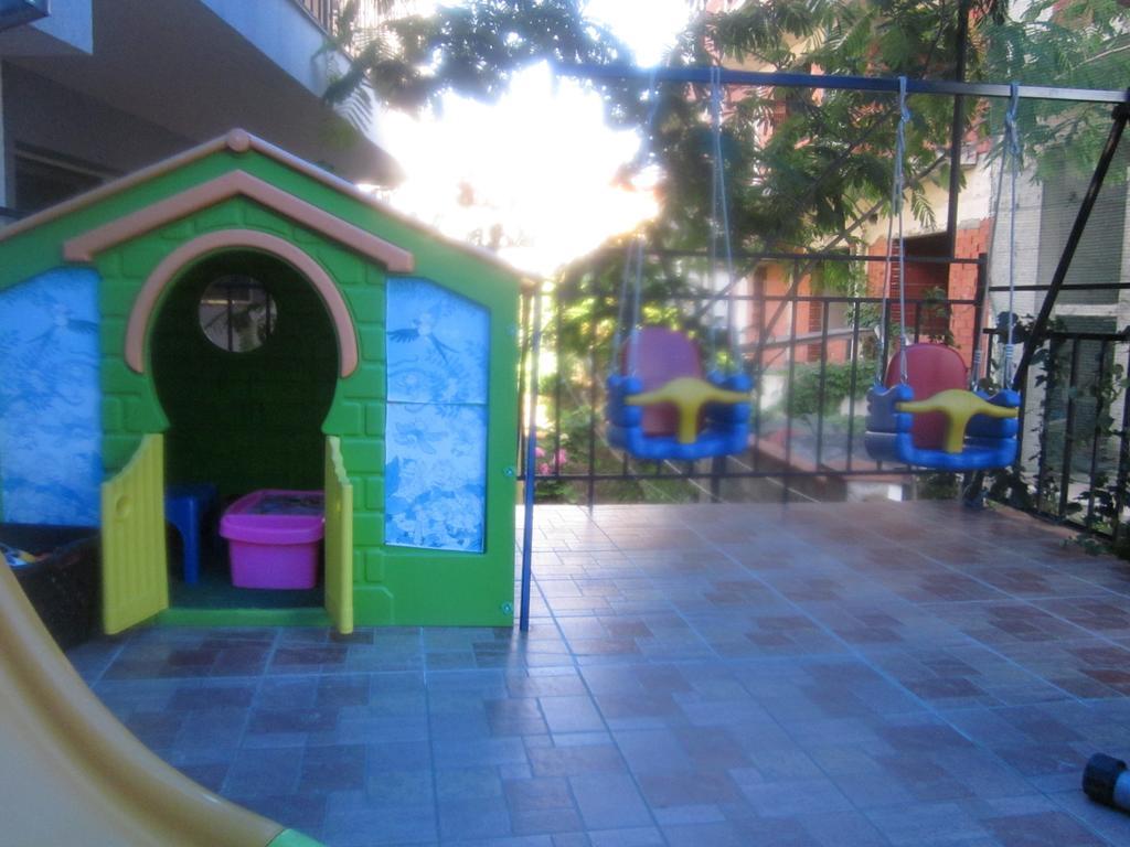 Albatros 2 Family Hotel 希典 外观 照片