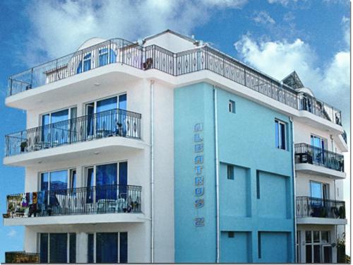 Albatros 2 Family Hotel 希典 外观 照片